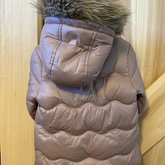 Old Navy Dusty Rose Pink Toddler 12-18 months fur trim winter coat puffer jacket - Picture 3 of 5